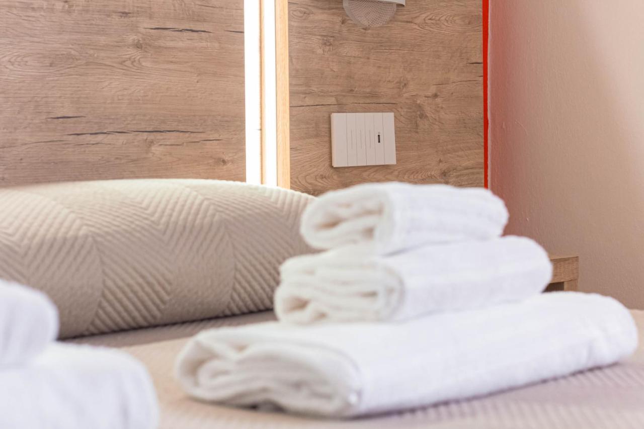 Roccabianca Rooms & Studios Stintino Eksteriør billede