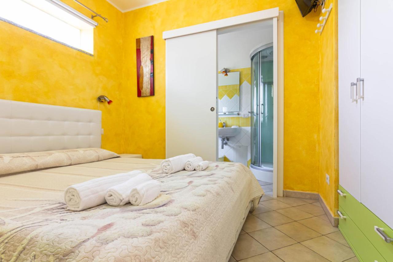 Roccabianca Rooms & Studios Stintino Eksteriør billede